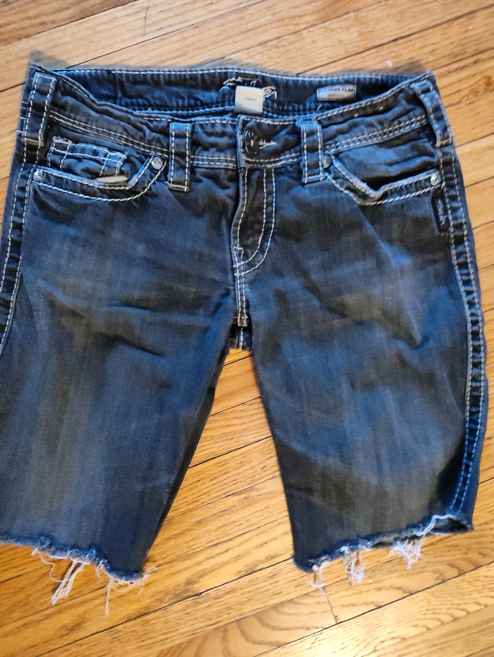 Distressed Dark Wash Silver Denim Cutoff Shorts with Contrast Stitching - Picture 2 of 5